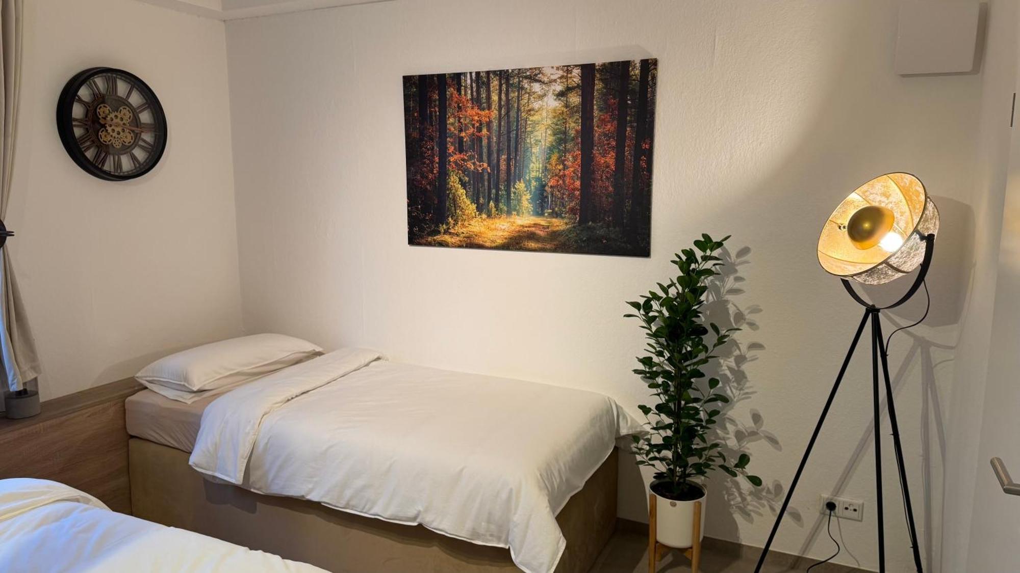 Moderne Wohnung Mit Waldflair Und Kaffeegenuss พาเดอร์บอร์น ภายนอก รูปภาพ