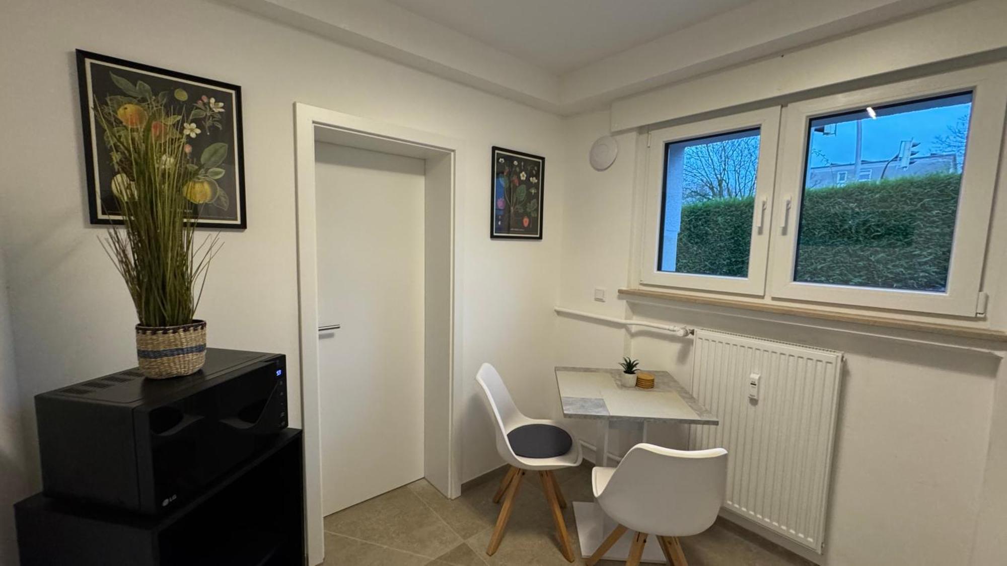 Moderne Wohnung Mit Waldflair Und Kaffeegenuss พาเดอร์บอร์น ภายนอก รูปภาพ
